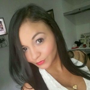 Meet your Posher, Ana